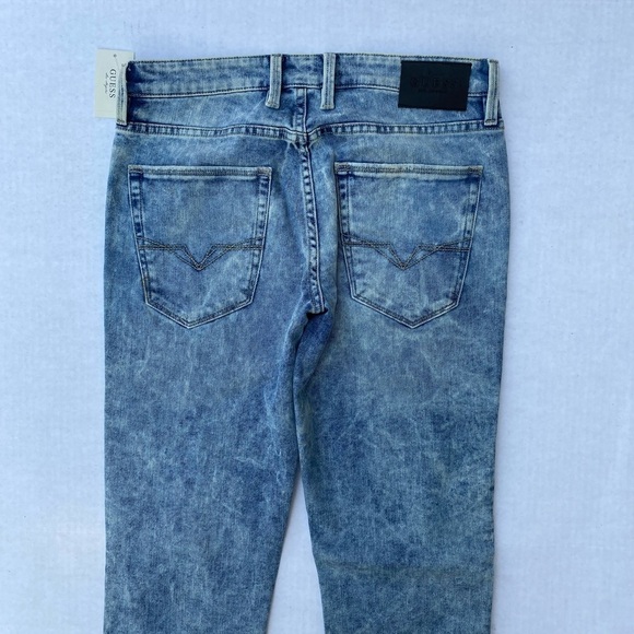 GUESS Slim Tapered Men's Jeans SZ 32 - Picture 6 of 9